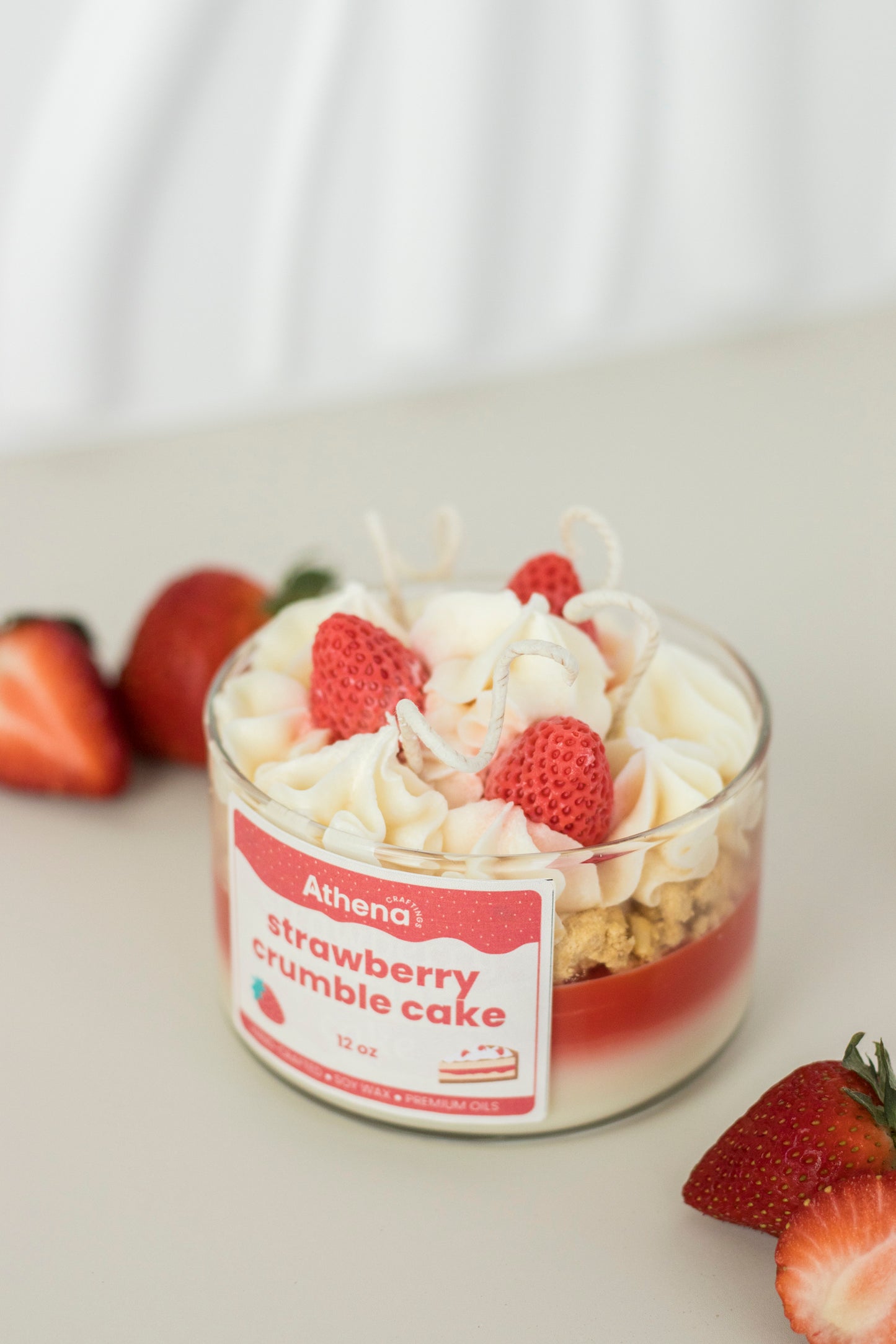 Strawberry Crumble Cake